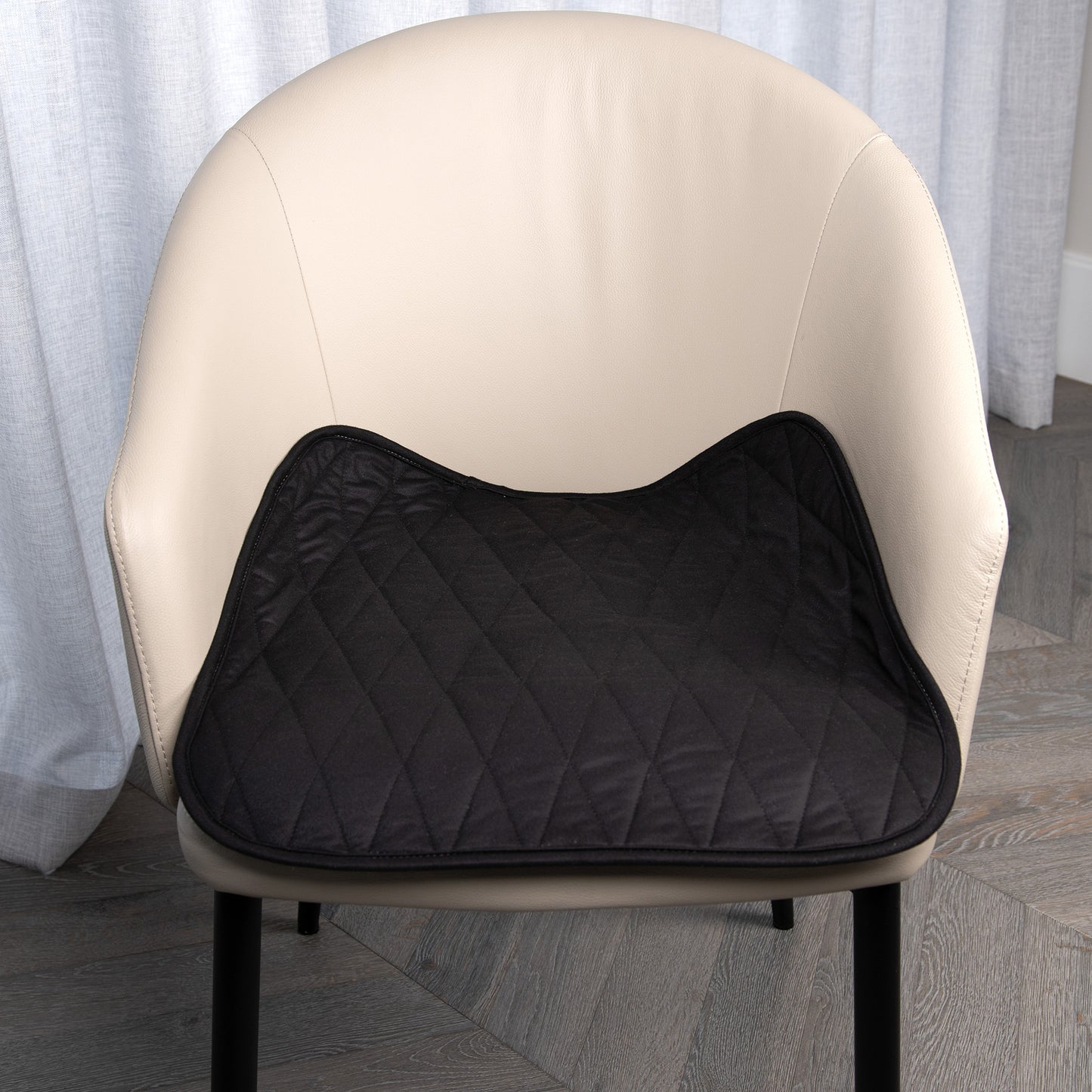 Staydry Chair - Couch Pad Black
