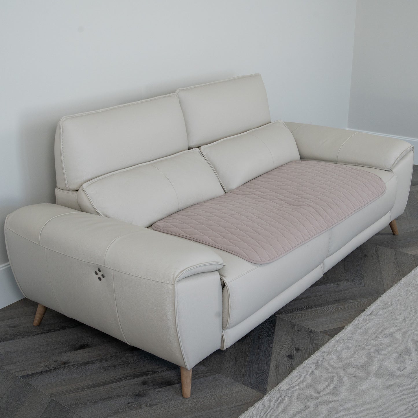 Staydry Chair - Couch Pad Bone