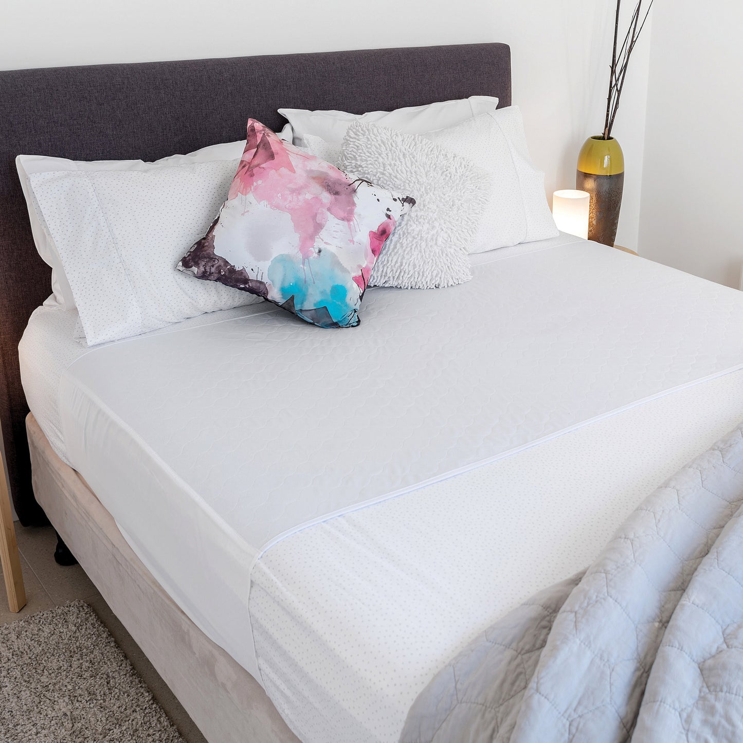 Conni X-wide Bed Pad with Tuck-ins White